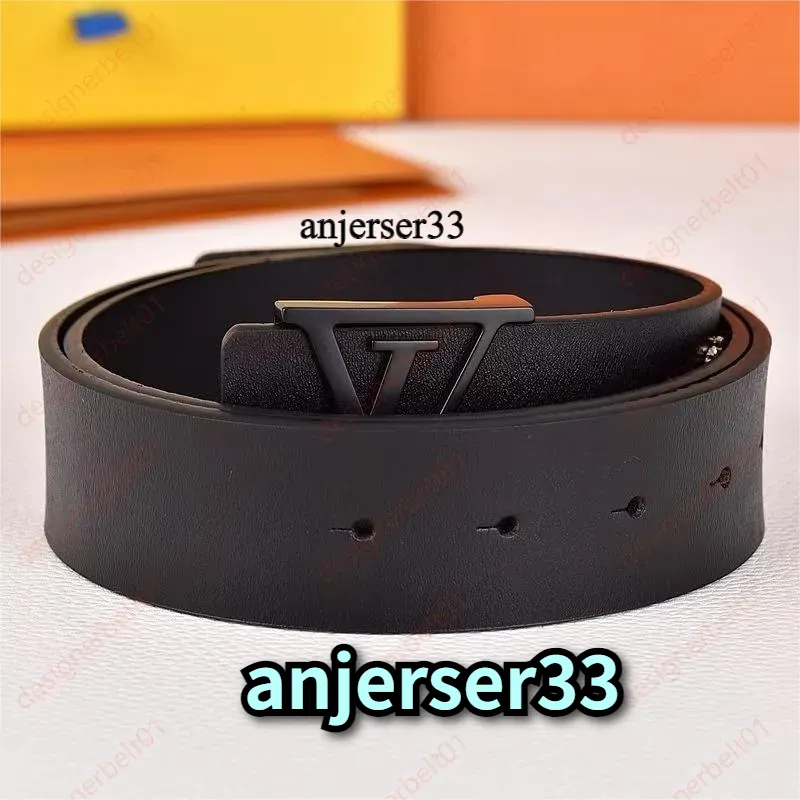 Cinturón de diseñador para hombres Fashion Classic para hombres Cinturón de rayas a cuadros Légolo de lujo Logotipo de encanto C
