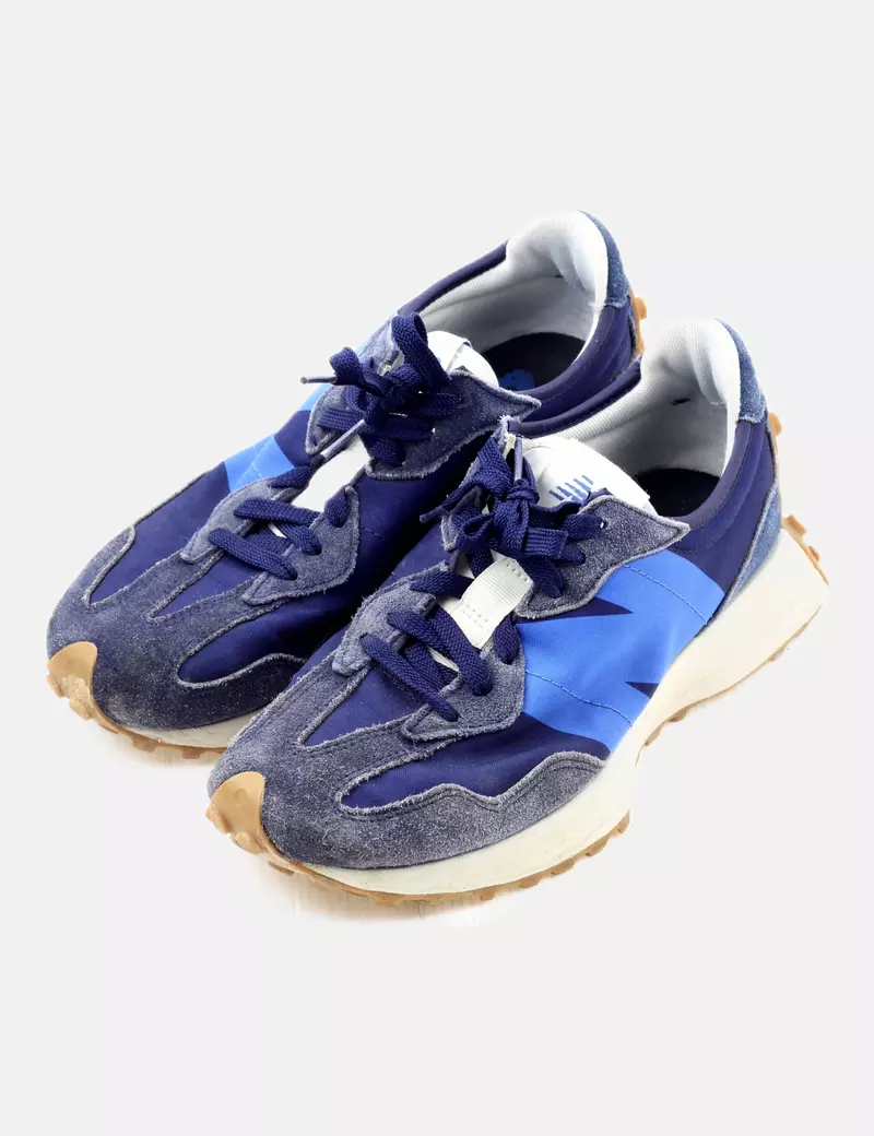 Navy Blue New Balance Sports Shoe with Laces