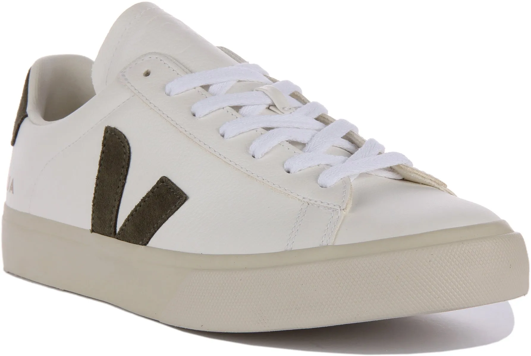 Veja Campo ChromeFree en blanco para hombres