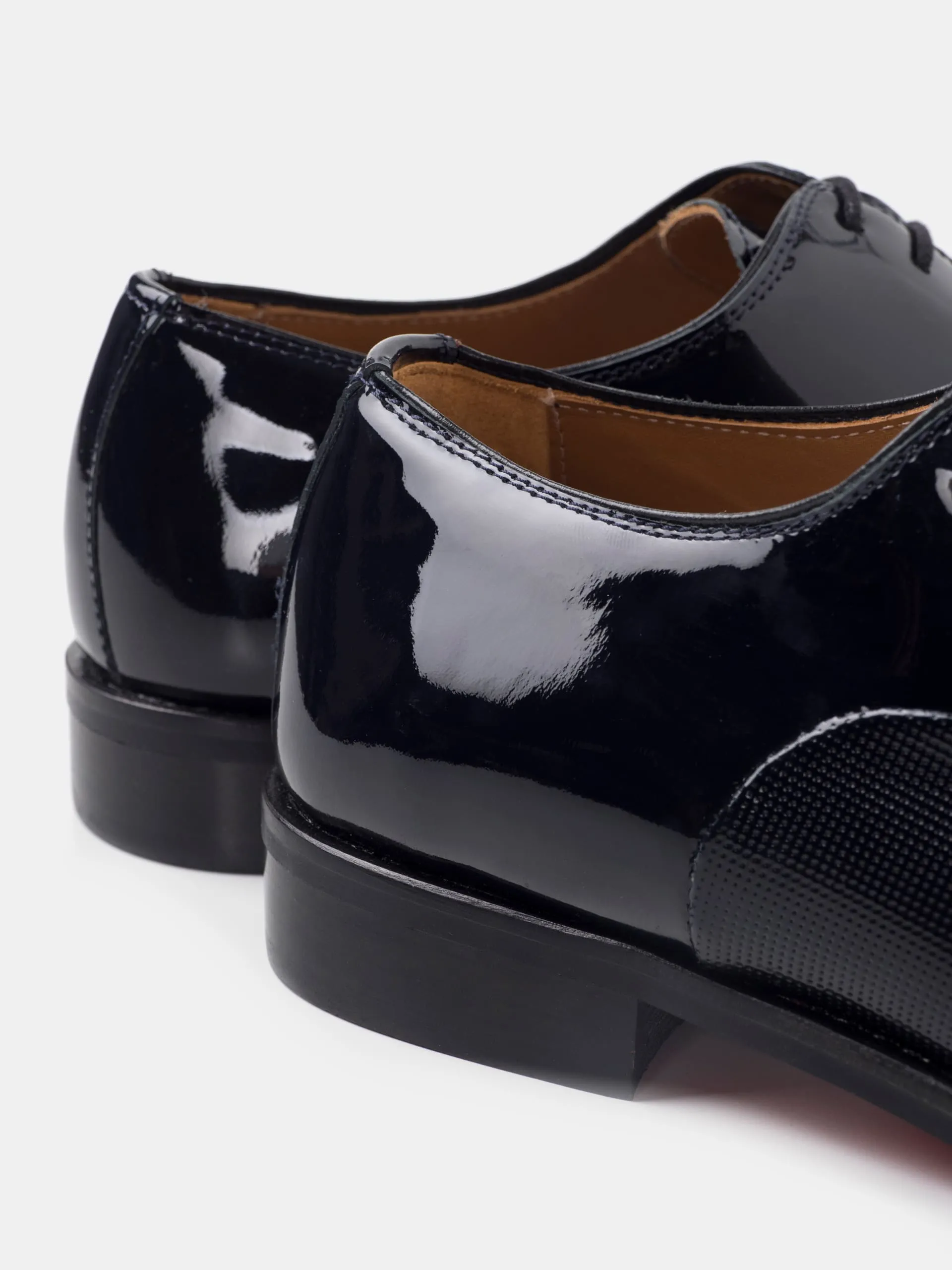 ZAPATO OXFORD PIEL VACUNO Y CHAROL MARINO